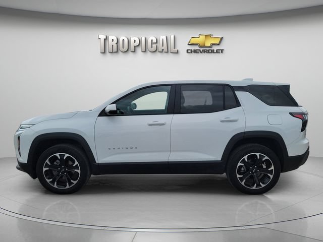 Used 2025 Chevrolet Equinox LT FWD image 2