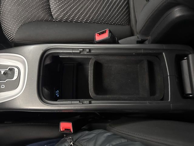 Used 2016 Dodge Journey SXT w/ Comfort/Convenience Group image 44