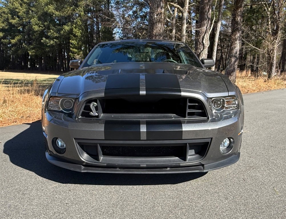 Used 2013 Ford Mustang Shelby GT500 image 10
