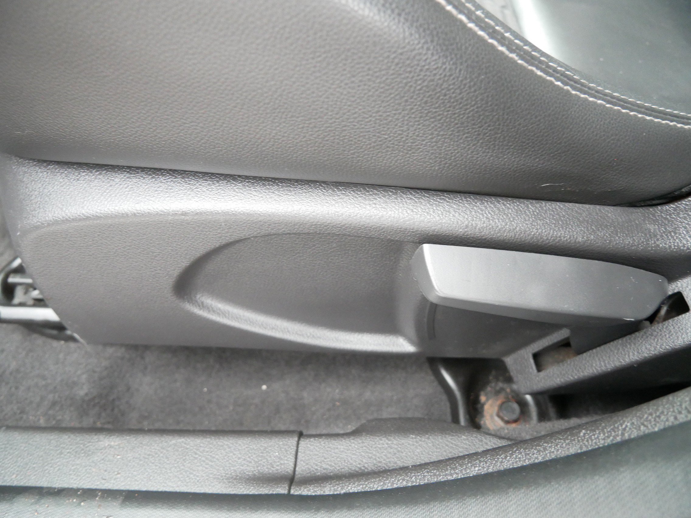 Used 2018 Ford Focus ST w/ Equipment Group 401A image 19