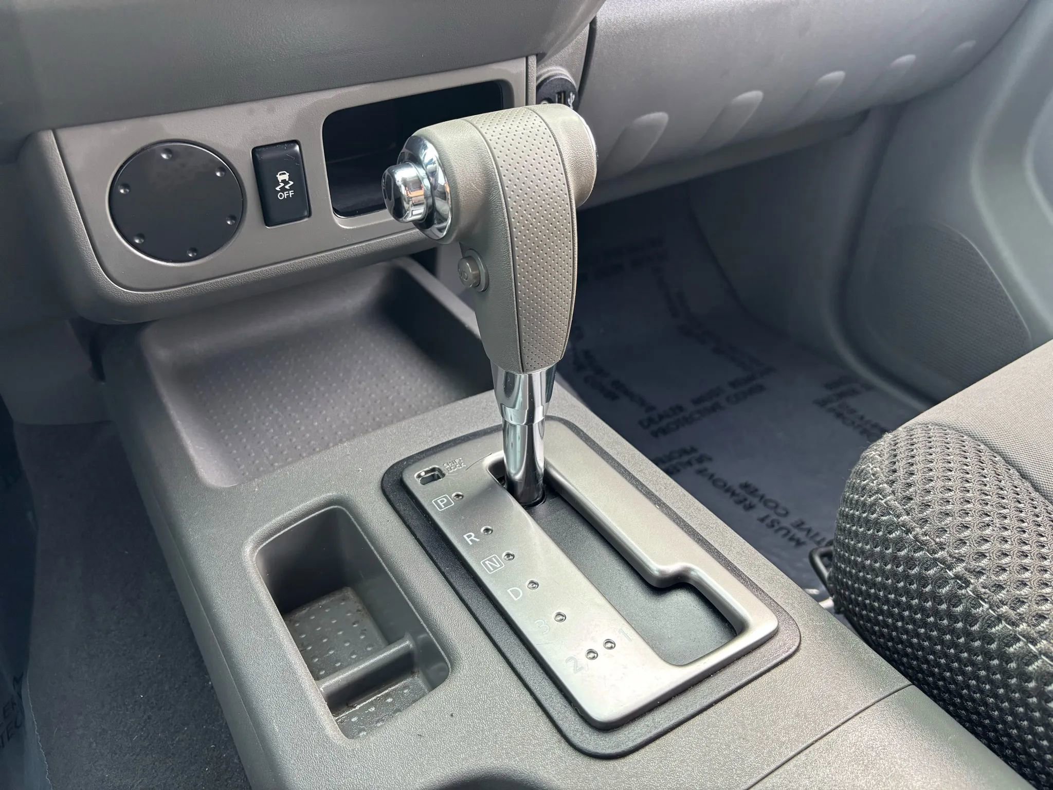 Used 2019 Nissan Frontier Desert Runner image 35