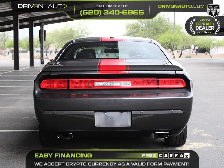 Used 2013 Dodge Challenger SXT RWD image 6