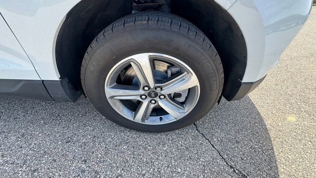 Used 2024 Ford Edge SEL w/ Convenience Package AWD/4WD image 9