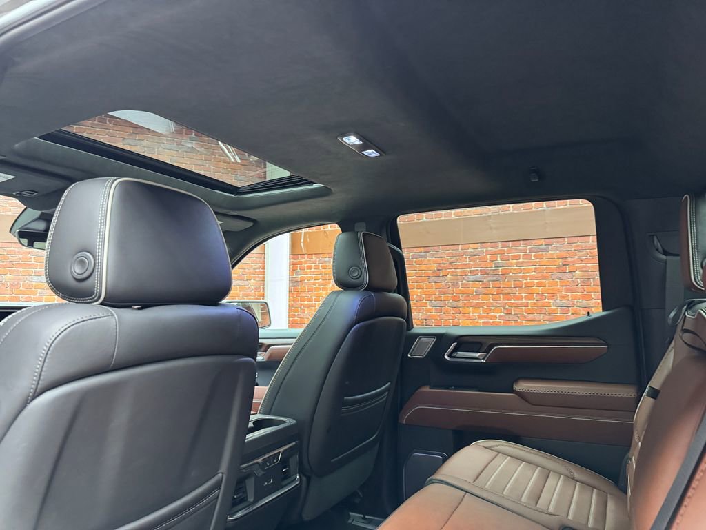 Used 2024 GMC Sierra 1500 Denali Ultimate image 25