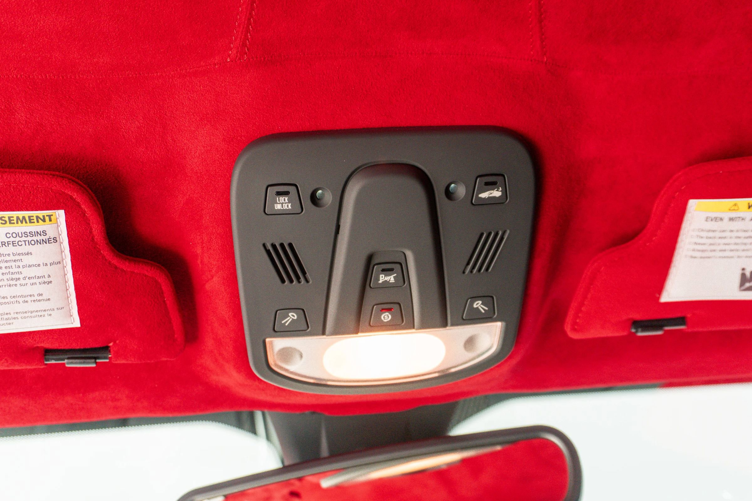 Used 2019 Ferrari 488 Pista Coupe RWD image 75