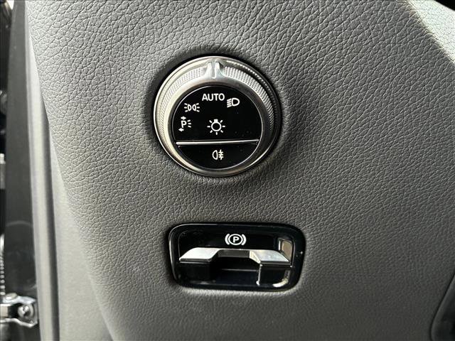 Certified 2026 Mercedes-Benz GLC 300 4MATIC image 13