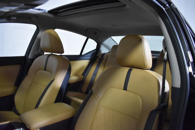 Certified 2024 Nissan Sentra SV w/ SV Premium Package FWD image 11