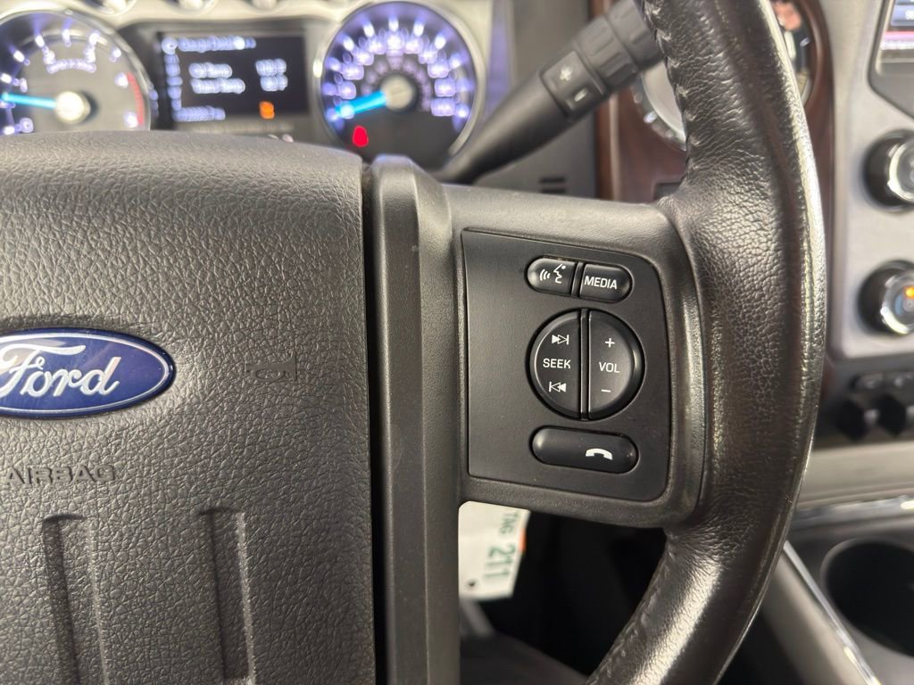 Used 2016 Ford F250 Lariat w/ Lariat Interior Package image 17