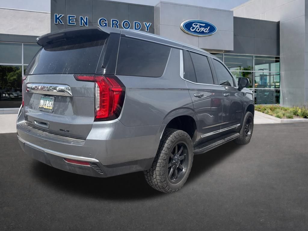 Used 2022 GMC Yukon SLT w/ SLT Premium Package image 4