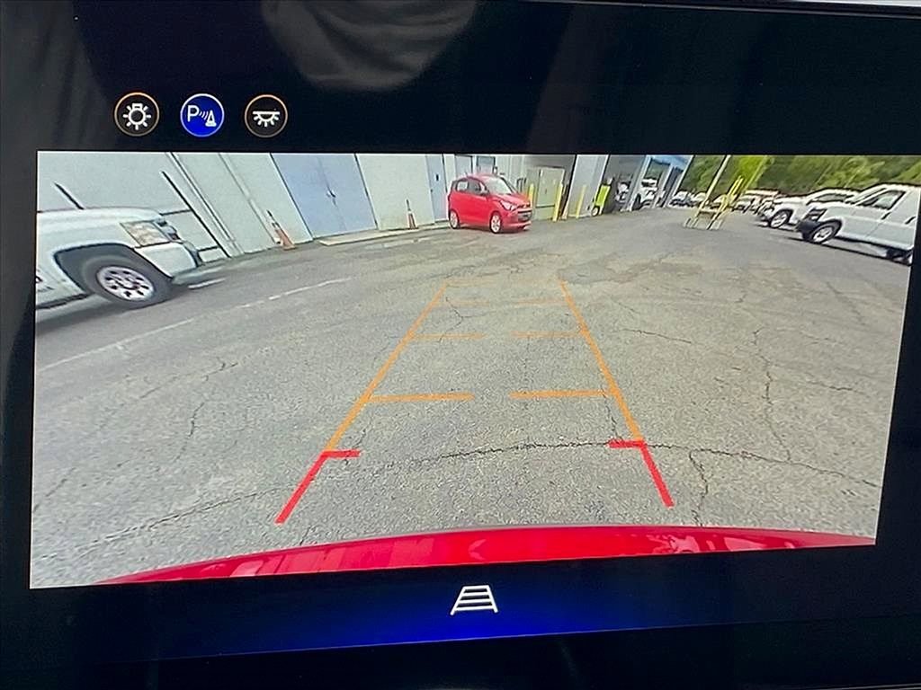 New 2026 Chevrolet Equinox LT w/ Convenience Package II image 11