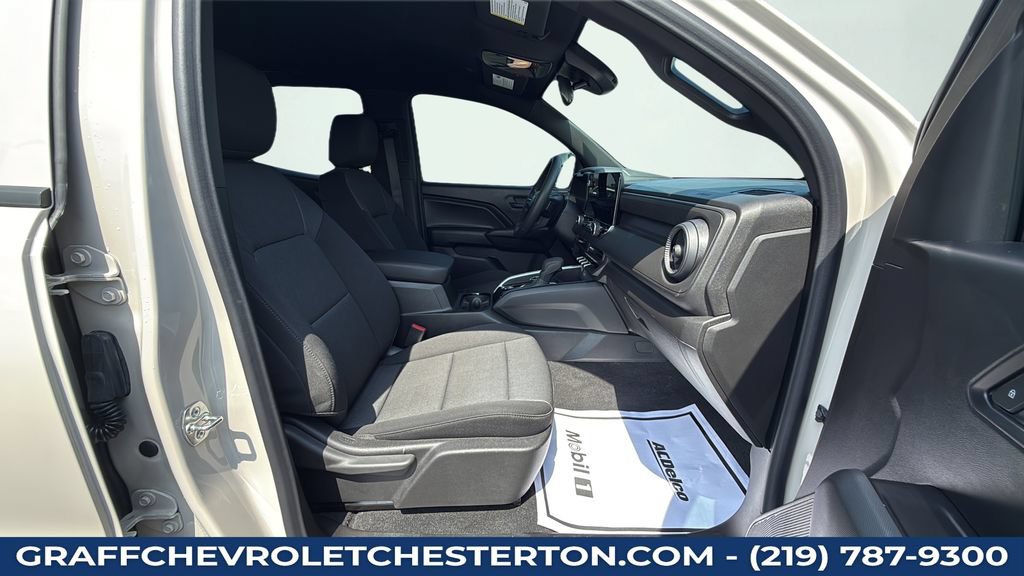 Used 2026 Chevrolet Colorado Trail Boss AWD/4WD image 41