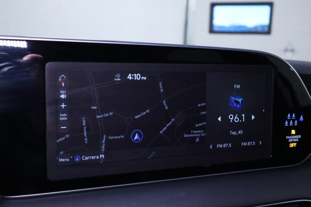 Used 2022 Hyundai Palisade Calligraphy image 32