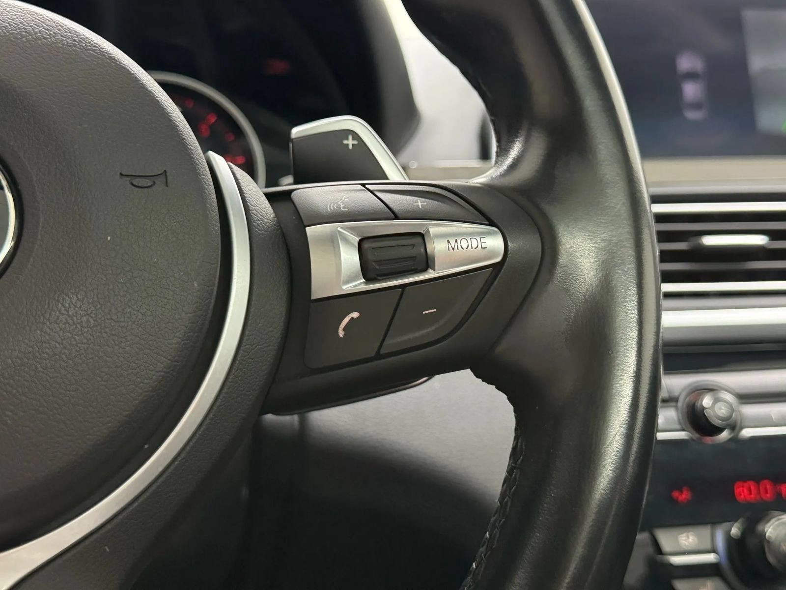 Used 2017 BMW 650i Coupe RWD image 22