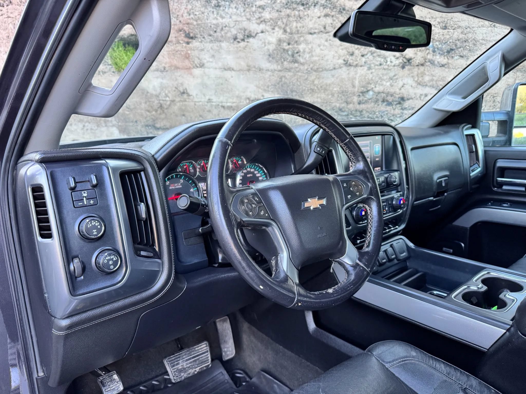 Used 2016 Chevrolet Silverado 2500 LTZ w/ Duramax Plus Package AWD/4WD image 15