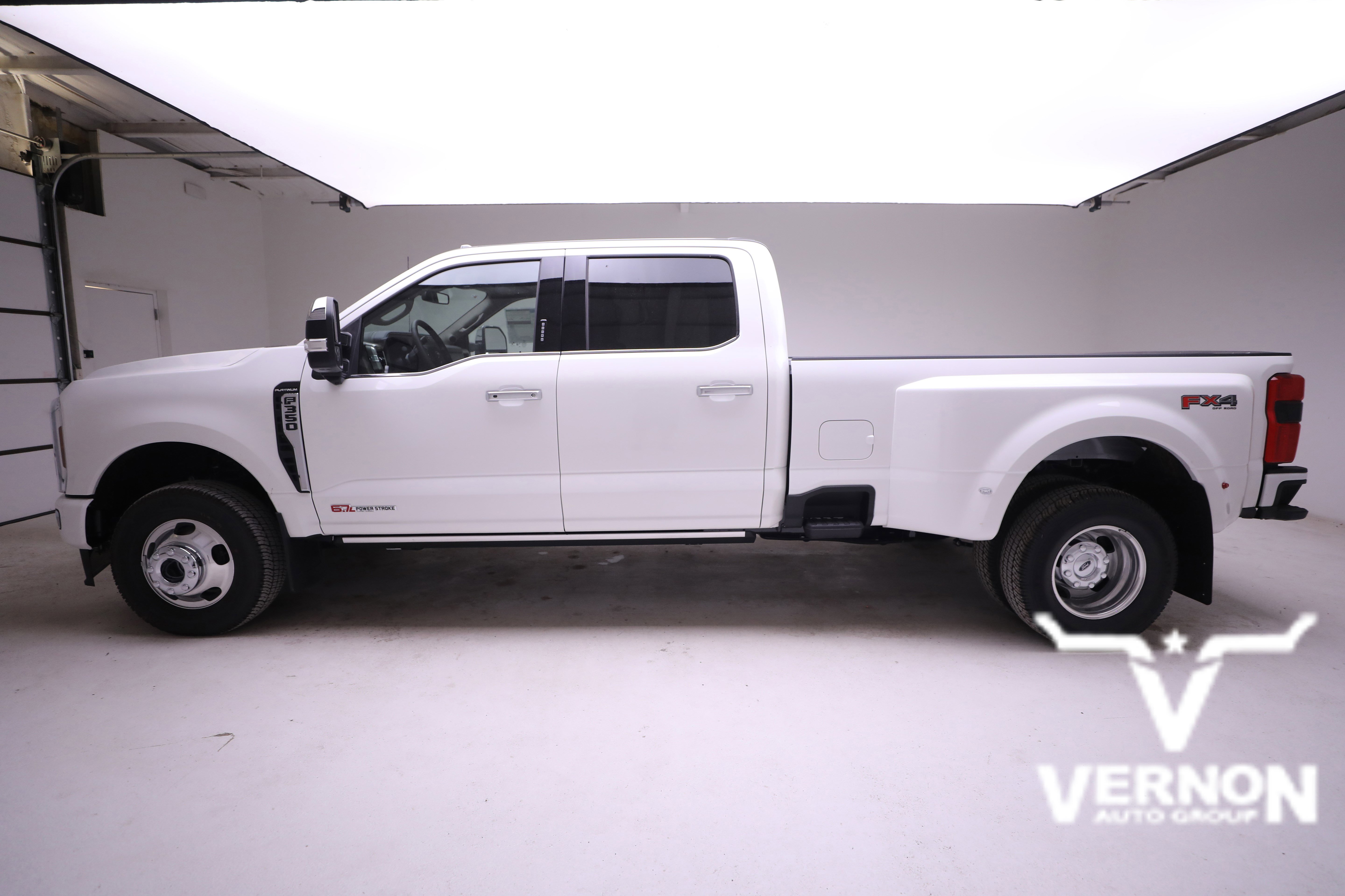 New 2026 Ford F350 Platinum w/ Platinum Plus Package image 2