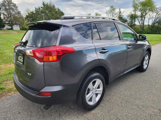 Used 2013 Toyota RAV4 XLE FWD image 6