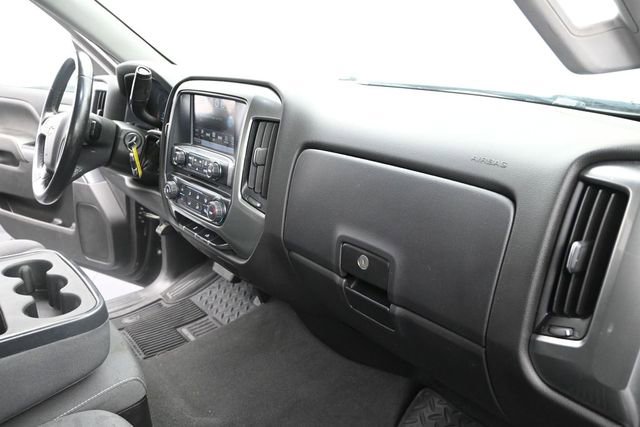 Used 2019 Chevrolet Silverado 1500 LT AWD/4WD image 25