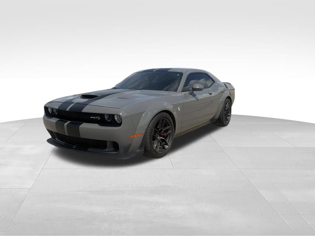 Used 2018 Dodge Challenger SRT Hellcat RWD image 3