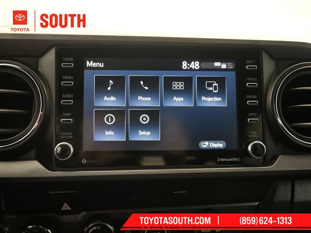 Used 2020 Toyota Tacoma TRD Off-Road AWD/4WD image 14