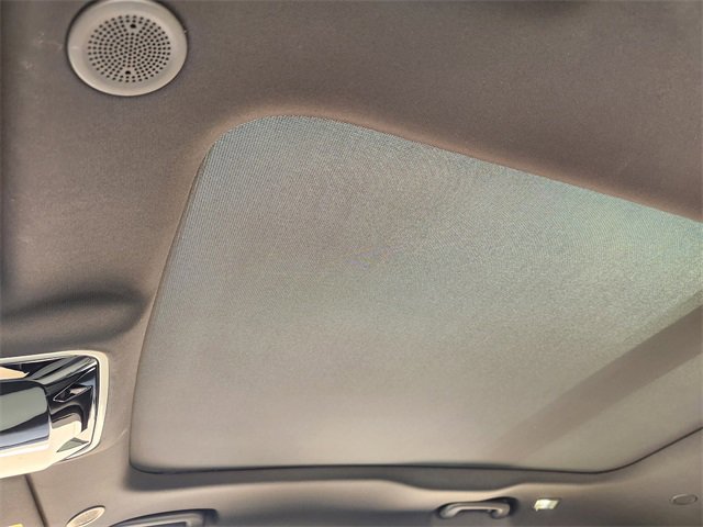 New 2026 Land Rover Range Rover Velar S image 18