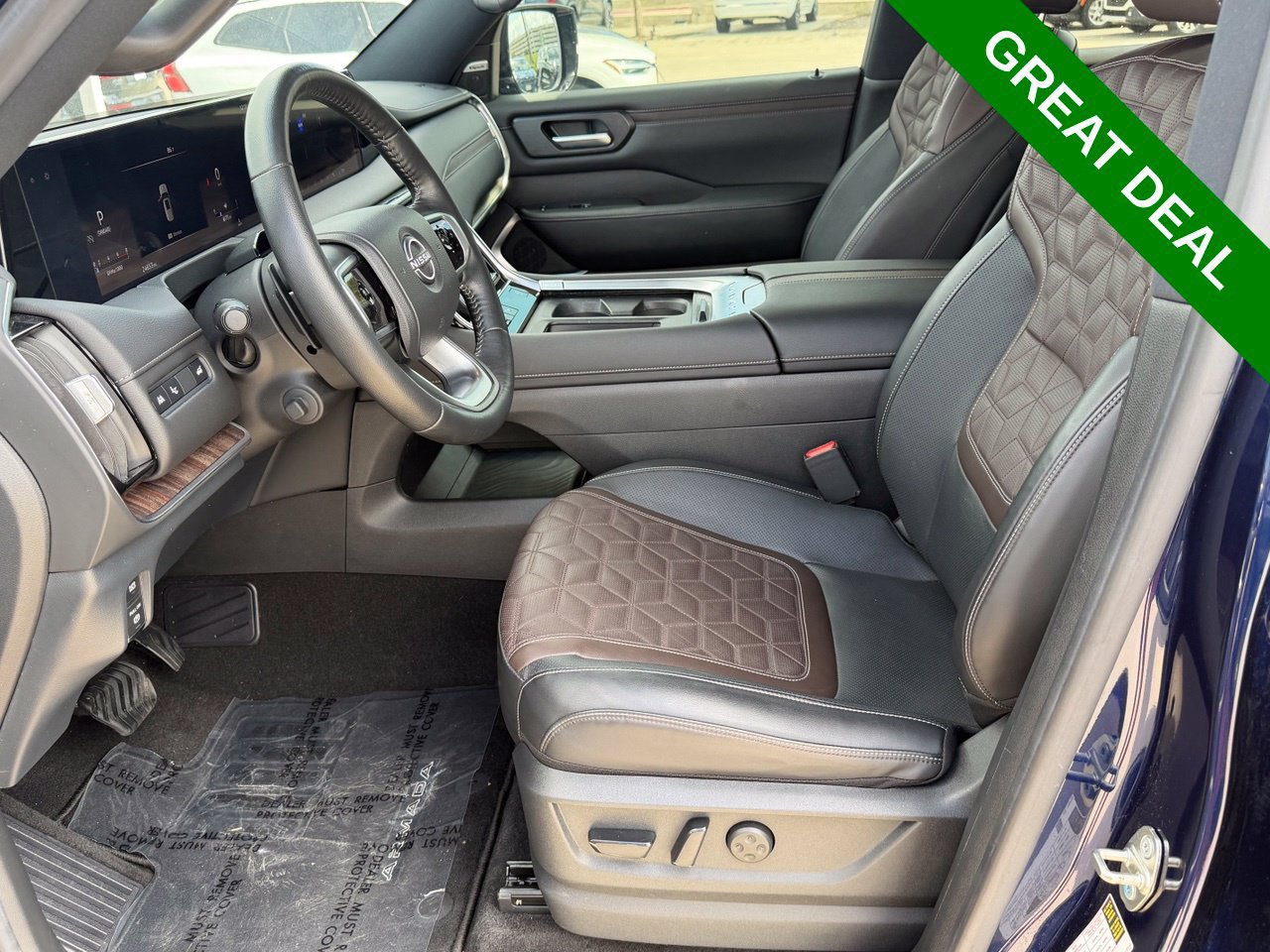 Used 2025 Nissan Armada Platinum w/ Convenience Package RWD image 37