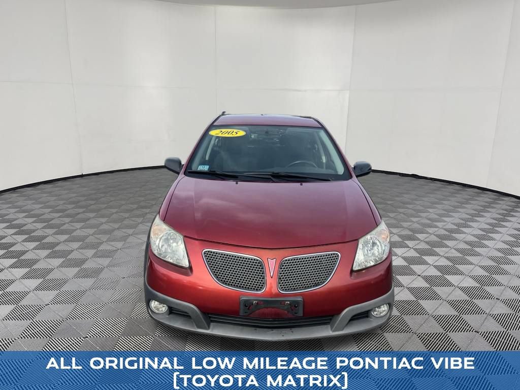 Used 2005 Pontiac Vibe w/ Power Group Value Package FWD image 2