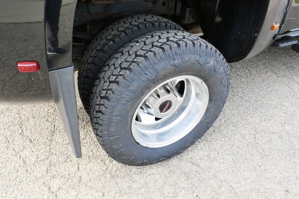 Used 2015 GMC Sierra 3500 Denali image 36