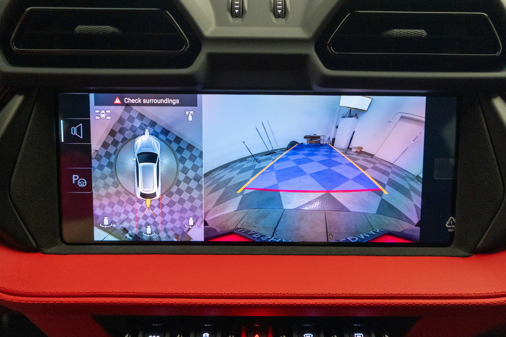 Used 2025 Lamborghini Urus SE image 42