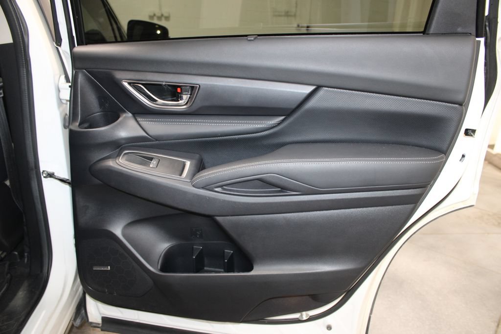 Used 2023 Subaru Ascent Limited w/ Technology Package AWD/4WD image 39
