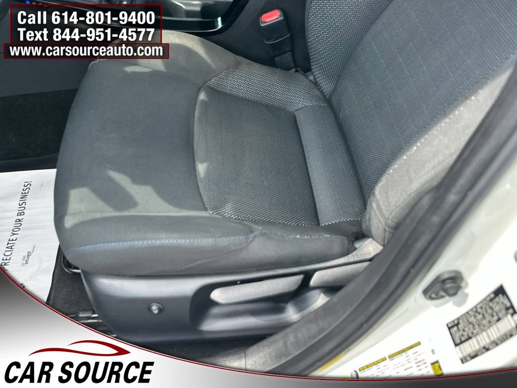 Used 2021 Toyota Corolla SE FWD image 12
