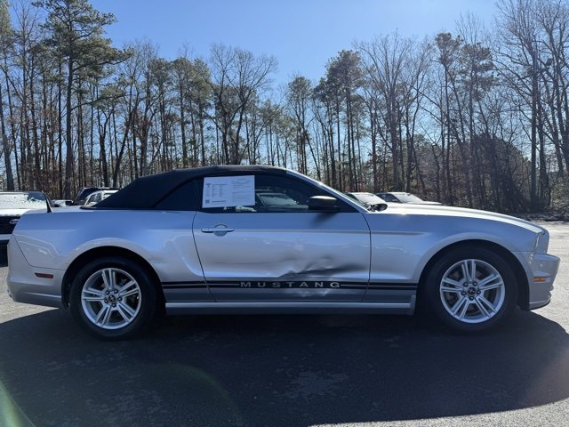 Used 2014 Ford Mustang V6 w/ Equipment Group 102A image 6