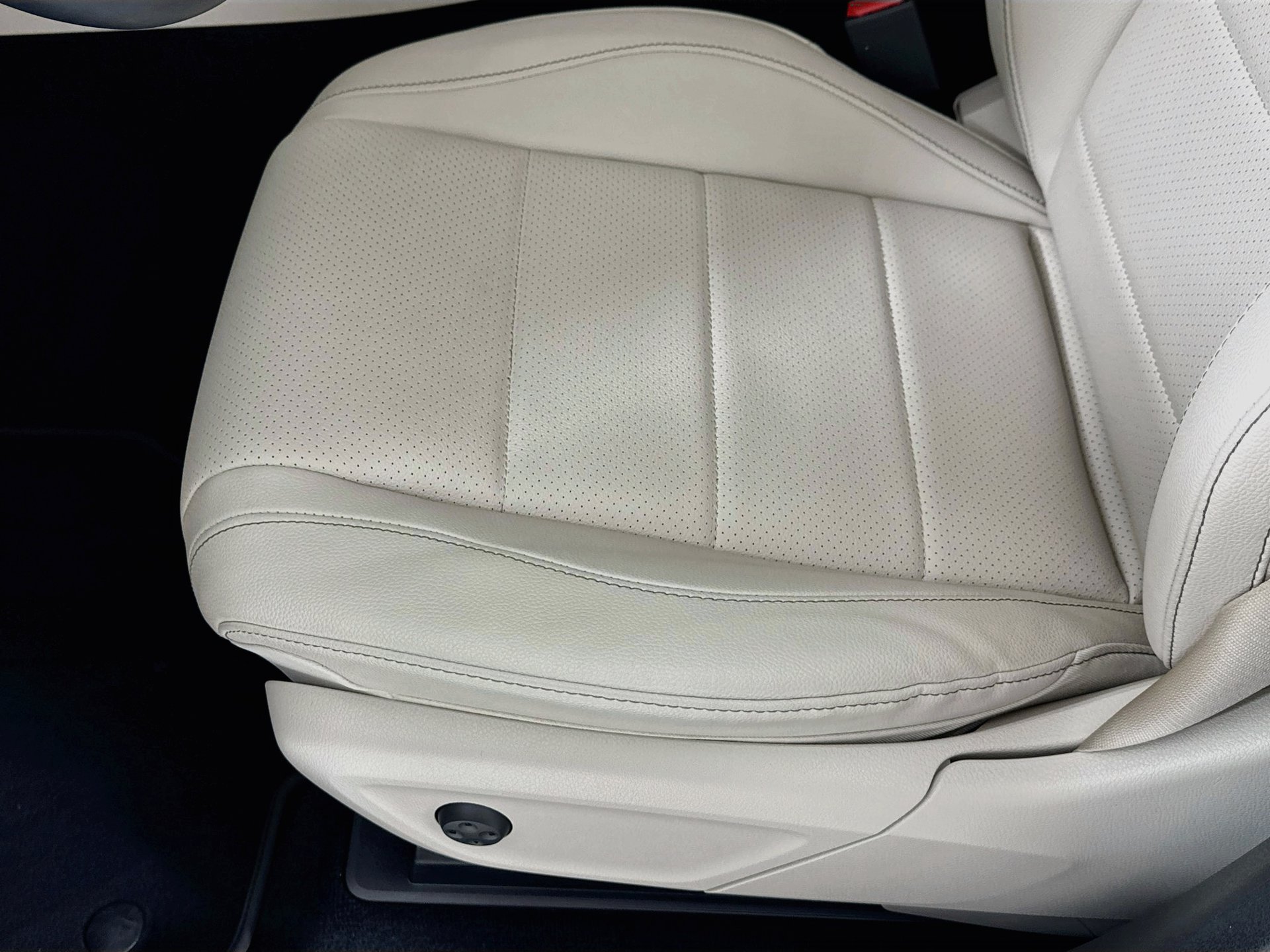 Certified 2026 Mercedes-Benz GLE 350 4MATIC image 21