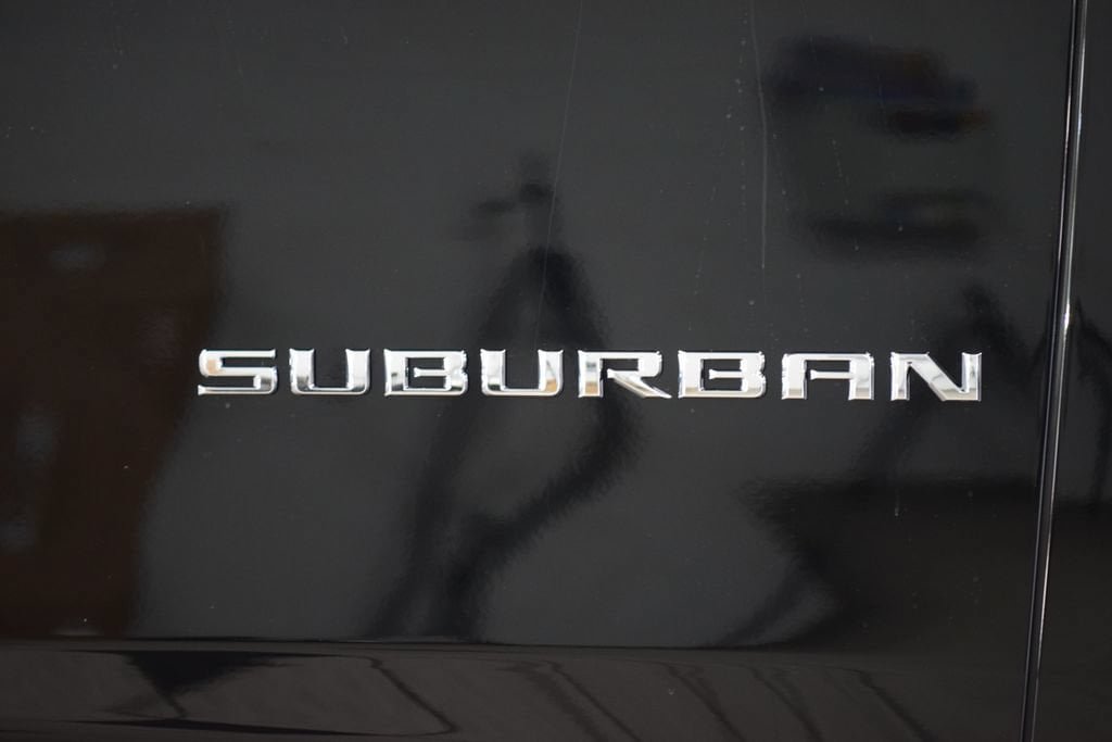 New 2026 Chevrolet Suburban Premier AWD/4WD image 16