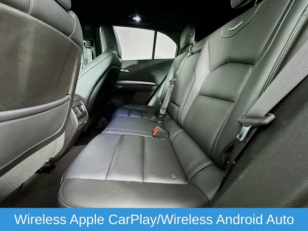 Used 2024 Cadillac XT4 Premium Luxury image 29