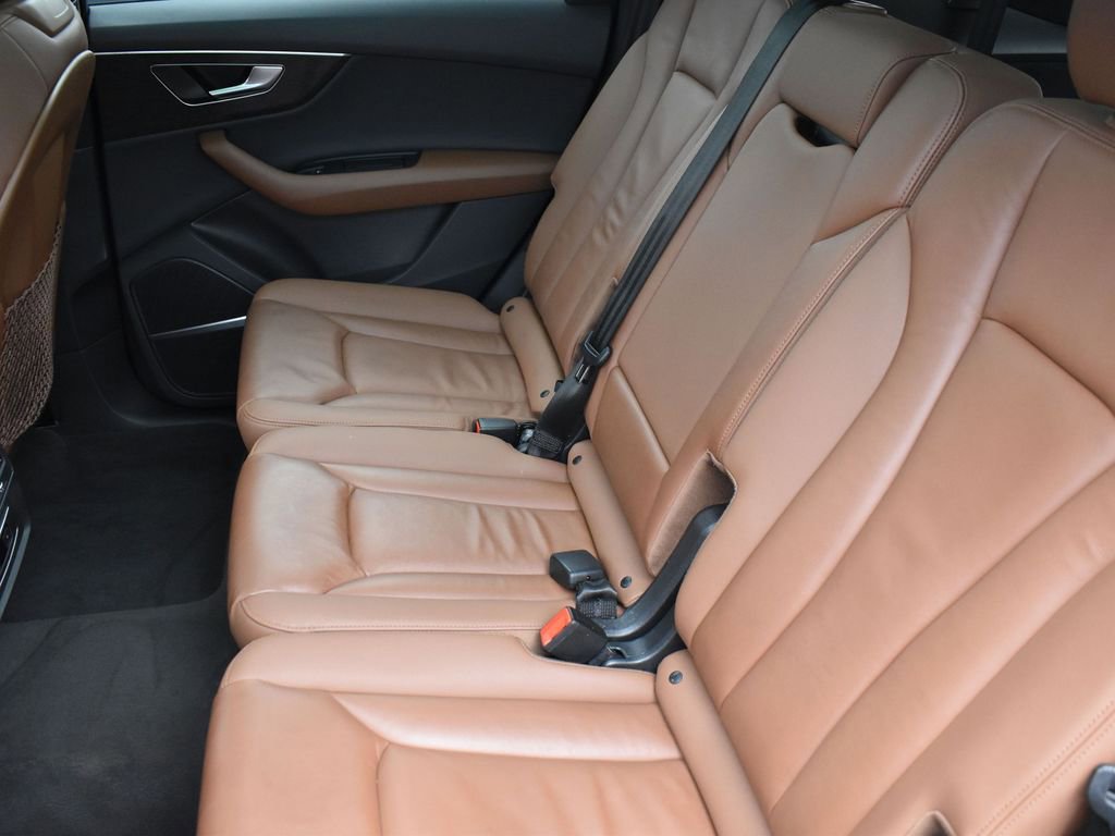 Used 2022 Audi Q7 3.0T Premium Plus image 25