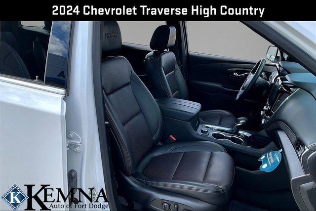 Used 2024 Chevrolet Traverse High Country image 30