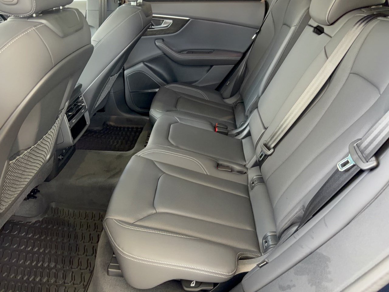 New 2026 Audi Q8 Premium Plus AWD/4WD image 25