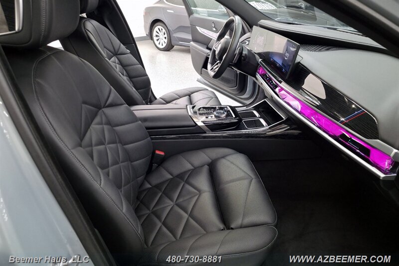 Used 2023 BMW 740i RWD image 35