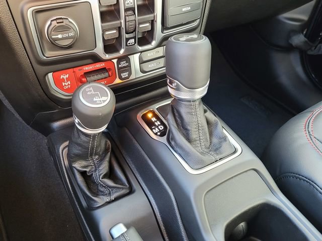 New 2026 Jeep Wrangler Unlimited Rubicon w/ Steel Bumper Group AWD/4WD image 12