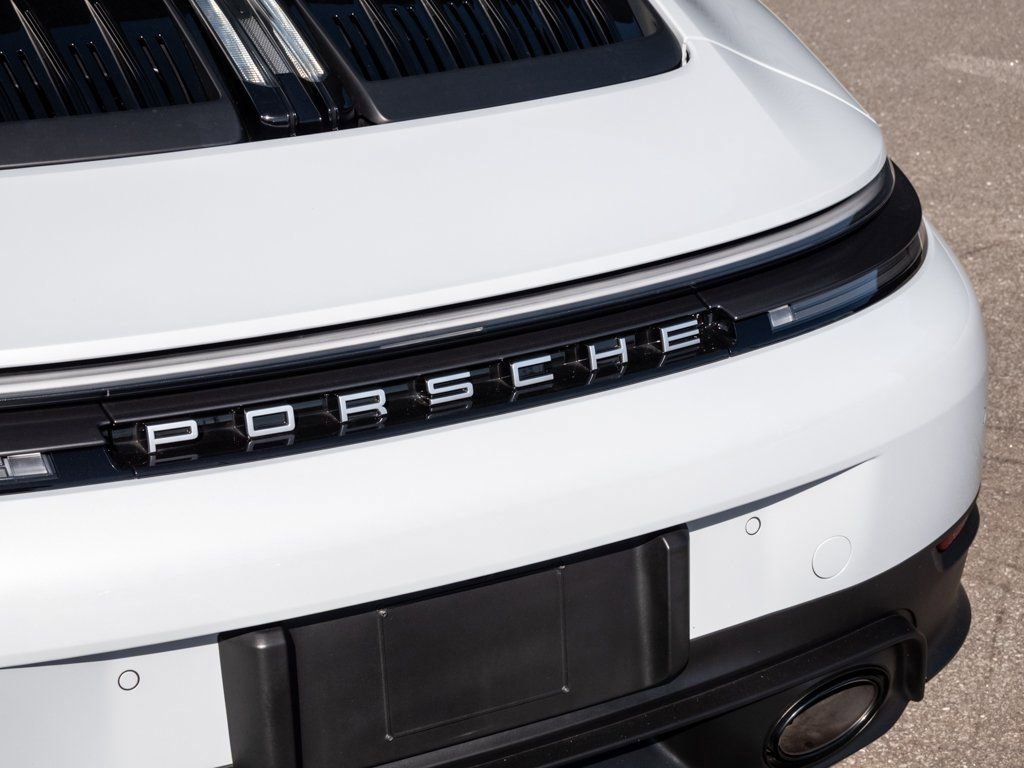 Certified 2025 Porsche 911 Carrera w/ Premium Package image 32