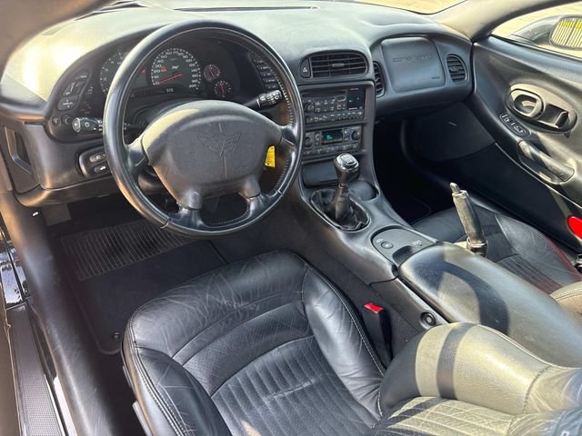 Used 2003 Chevrolet Corvette Convertible w/ Preferred Equipment Group1 RWD image 23