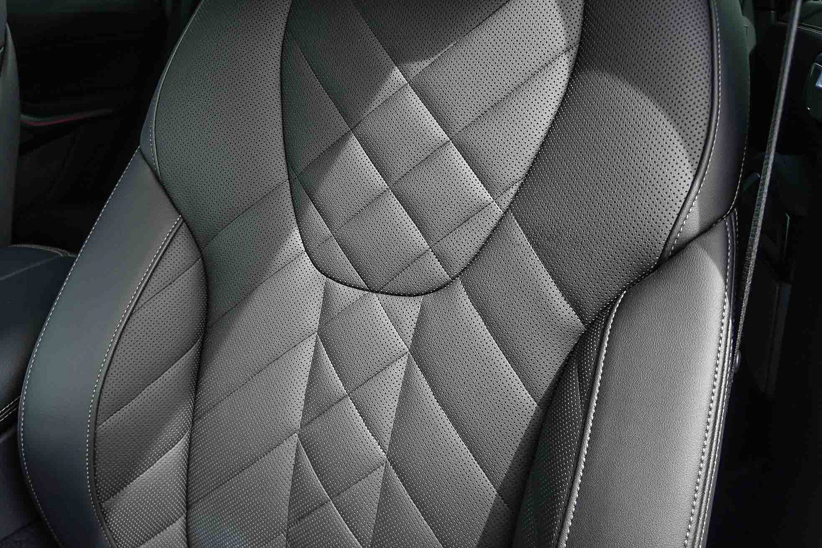 Certified 2026 BMW X5 sDrive40i w/ Premium Package image 27