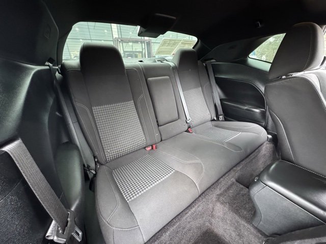 Used 2018 Dodge Challenger SXT w/ Blacktop Package image 10