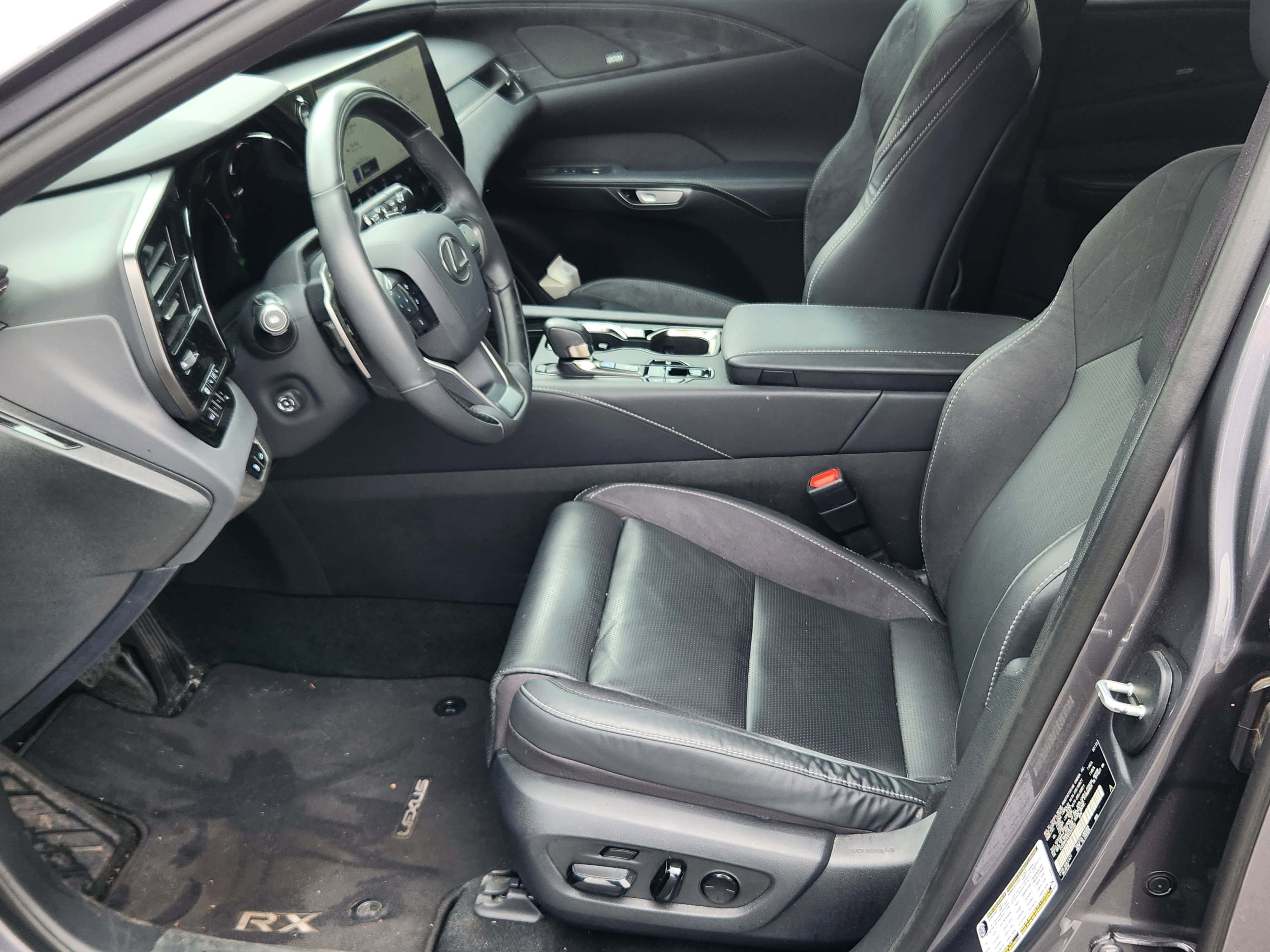 Certified 2023 Lexus RX 350 w/ Accessory Package (Z1) AWD/4WD image 13