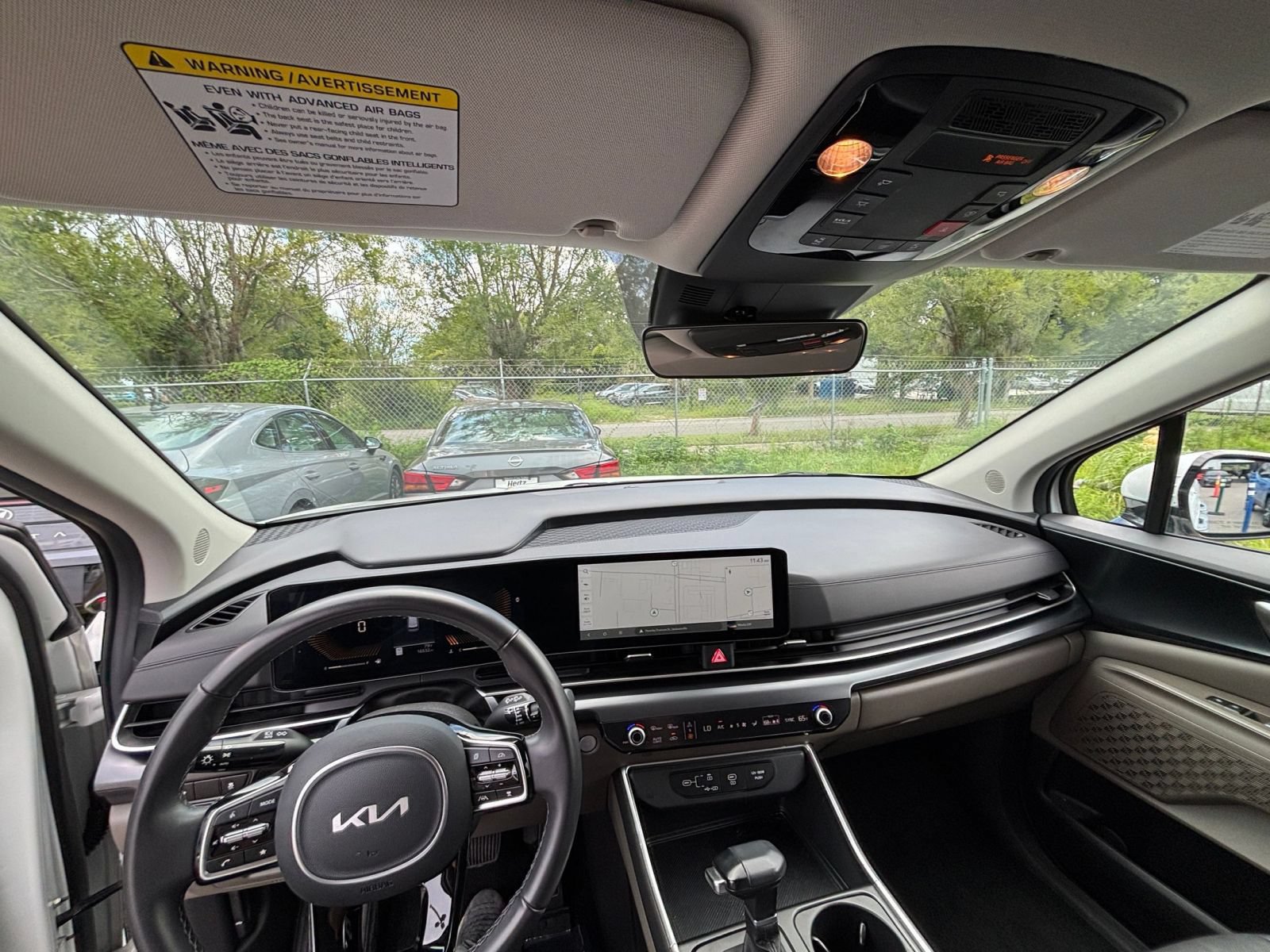 Used 2026 Kia Carnival FWD image 36