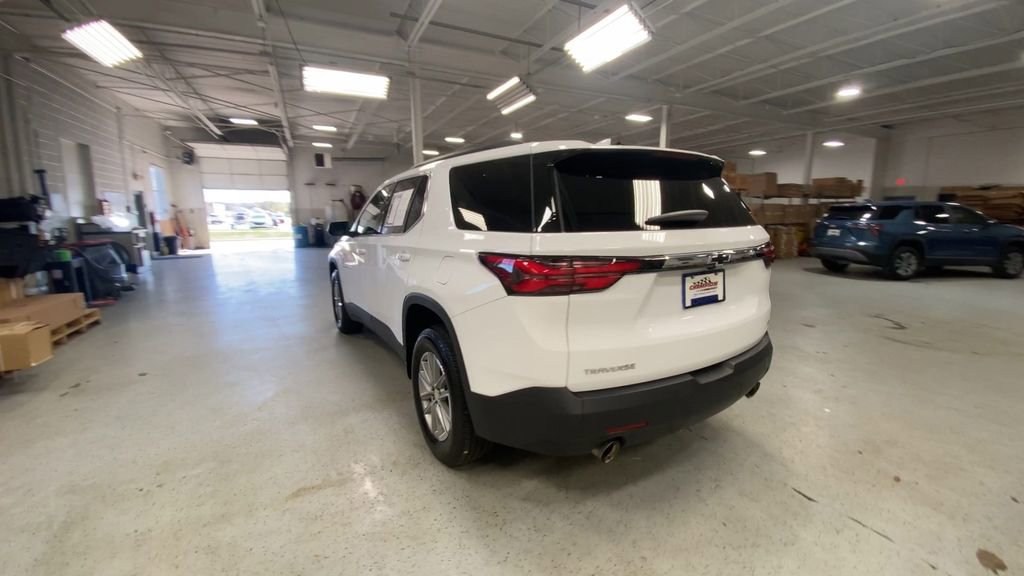 Certified 2023 Chevrolet Traverse LT FWD image 10