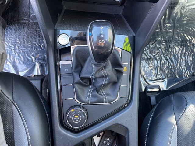 Used 2022 Volkswagen Taos SEL image 13