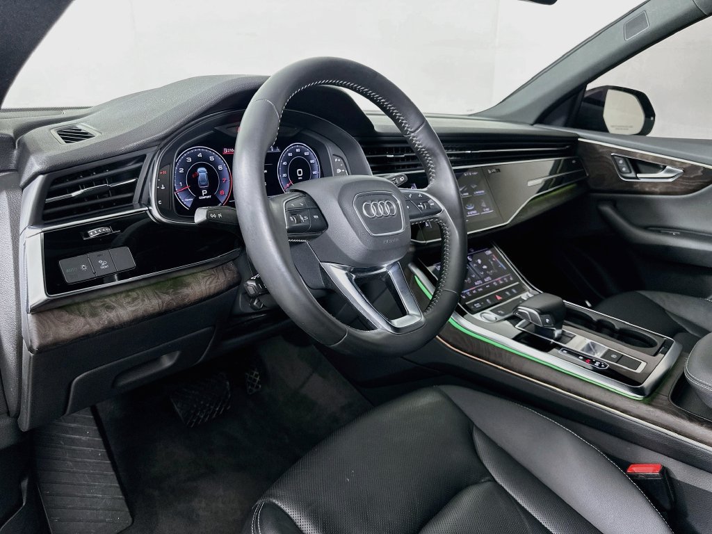 Used 2019 Audi Q8 Premium Plus w/ Premium Plus AWD/4WD image 9