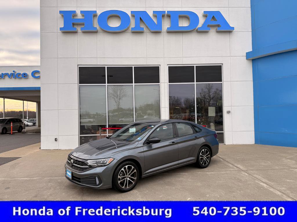 Used 2023 Volkswagen Jetta Sport video 1