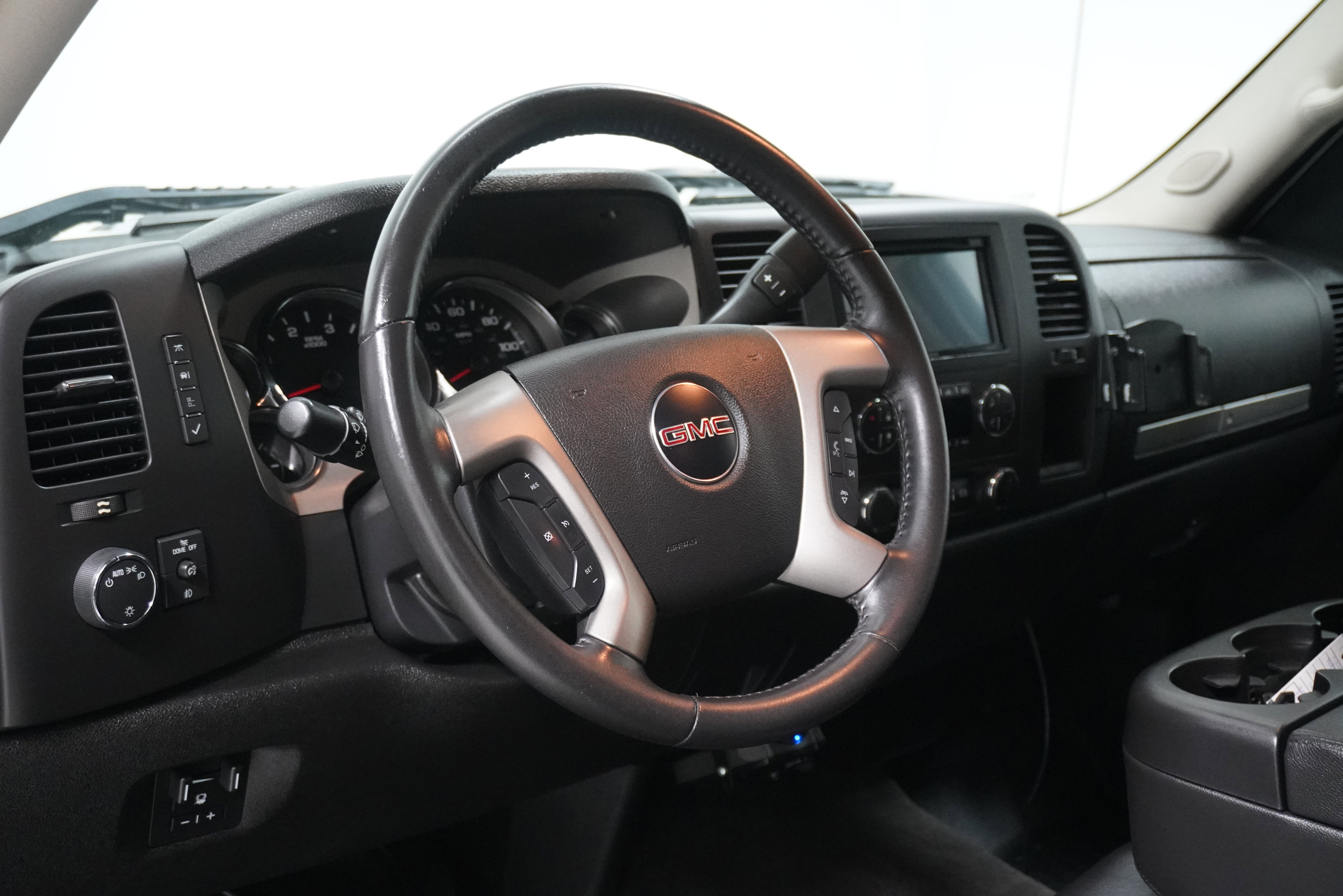 Used 2012 GMC Sierra 3500 SLE w/ HD SLE Premium Package image 10